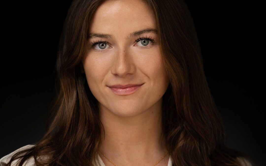Claudia Harnett